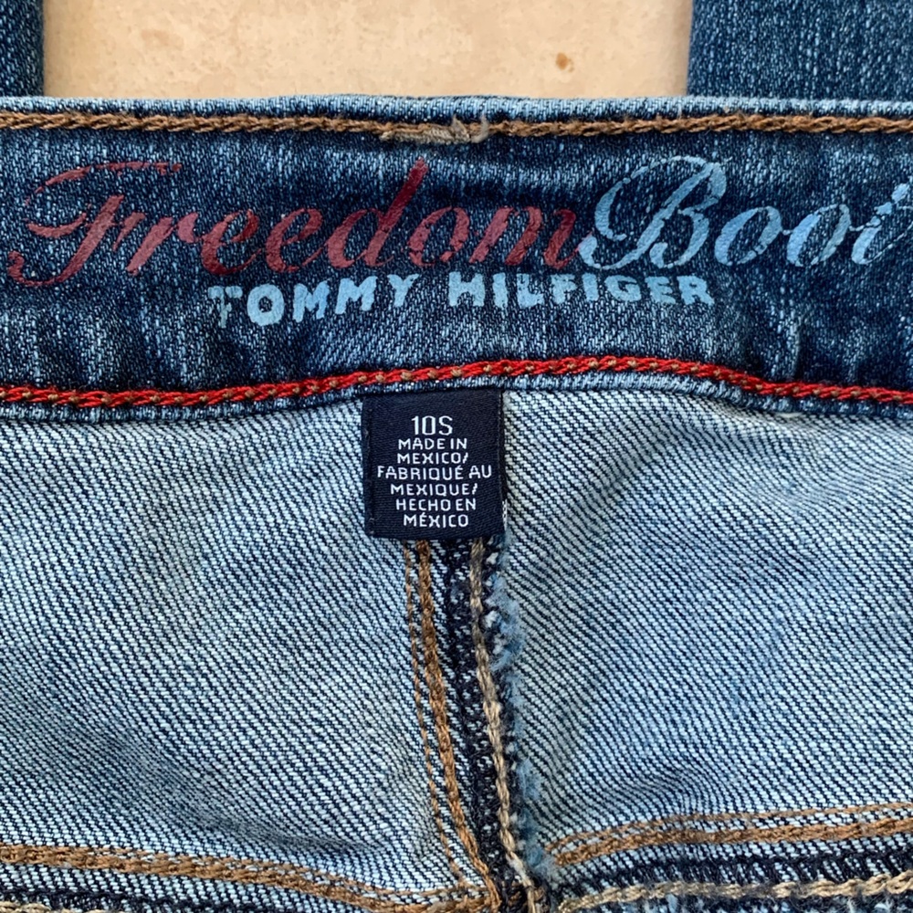TOMMY HILFIGER Freedom Boot Cut Mid Rise Denim Jeans - Picture 4 of 9